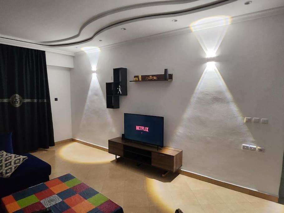 B13 Espace Confort Reunis Apparte 2 Chambres A Louer Tétouan Esterno foto